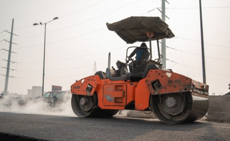 5 Ways CEOs of Infra Project Developers Can Use Digital Technologies to Augment Safety at Road Construction Sites