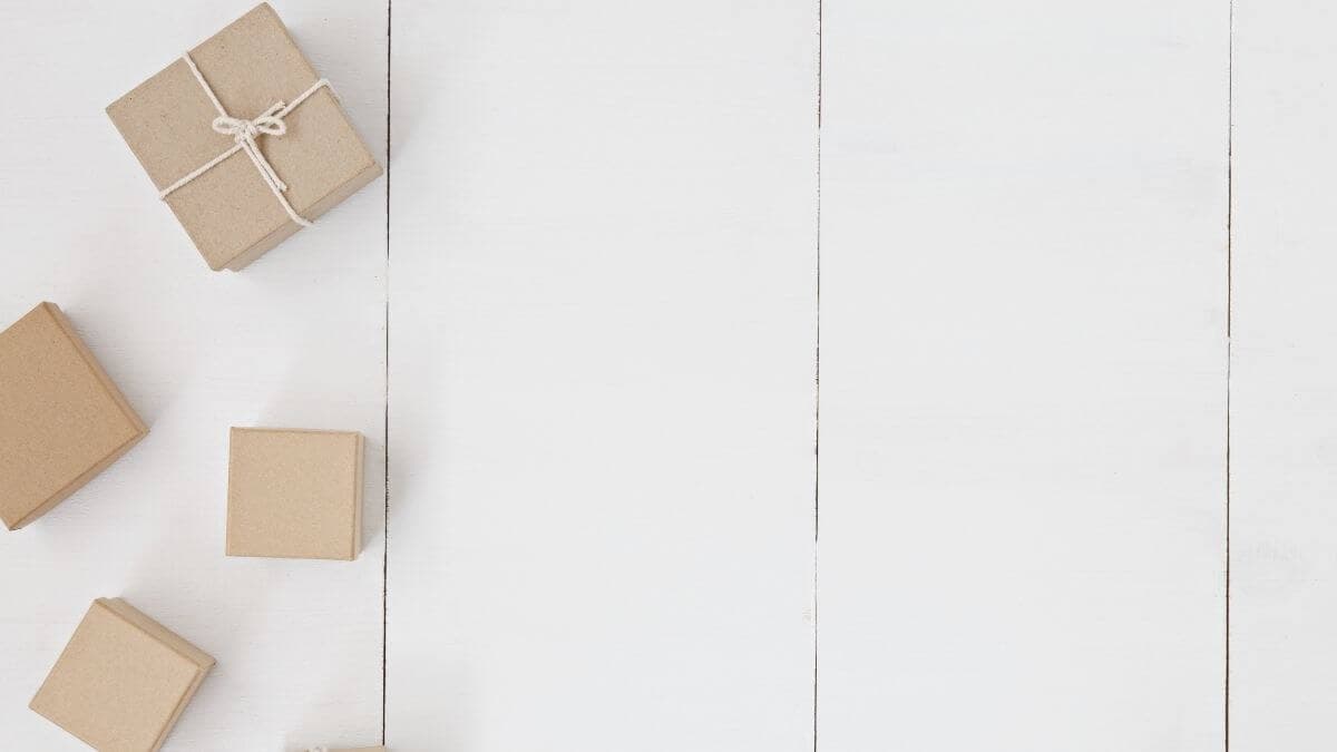 Redefining e-Commerce with Smart Packaging and Contactless Deliveries